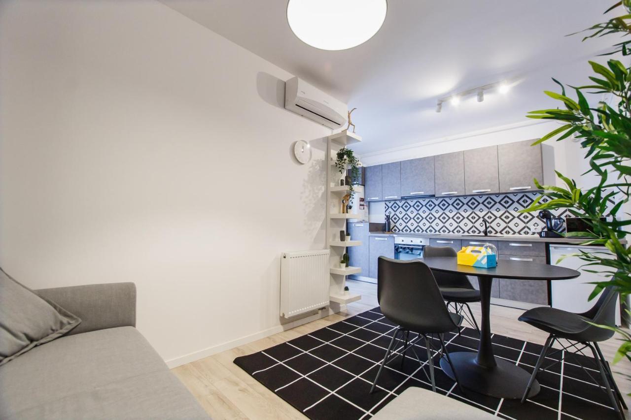 Trendy Apartment Near City Center ออราแด ภายนอก รูปภาพ
