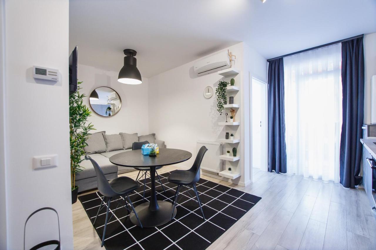 Trendy Apartment Near City Center ออราแด ภายนอก รูปภาพ