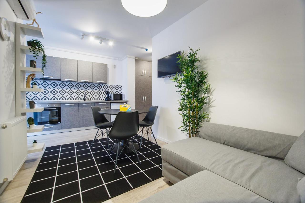 Trendy Apartment Near City Center ออราแด ภายนอก รูปภาพ